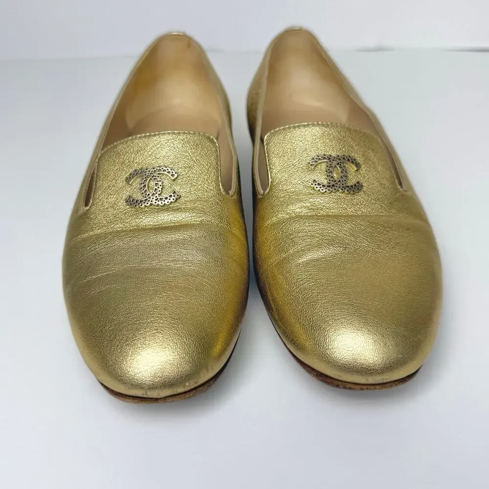 Chanel Metallic Gold Leather CC Embellished Loafers Flats Size 38 Authentic